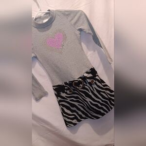 Piper dress, size 6/6x girls, gray with black and white zebra print